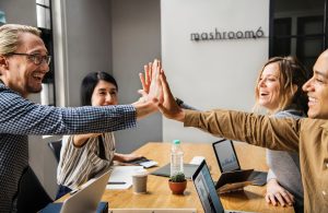 Microfone de mesa USB